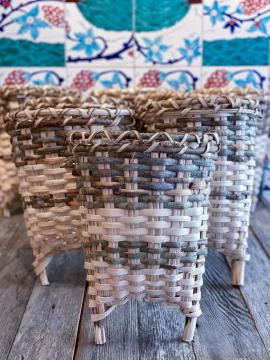 İki Ayaklı El Örgüsü Orta Boy Sepet